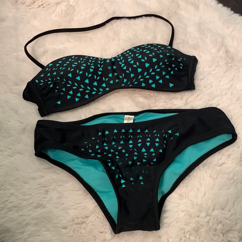 STRAP/STRAPLESS AEROPOSTALE SWUIMSUIT